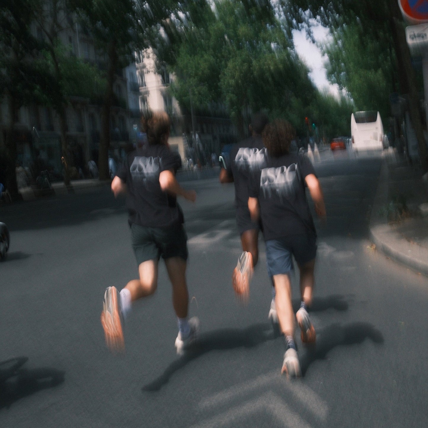 Runner Tee — Black